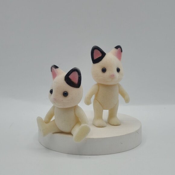 Sylvanian Families Tuxedo Cat Family Lot Of 2 Miniature Figures 2.5 Inches Vinta - Picture 1 of 4
